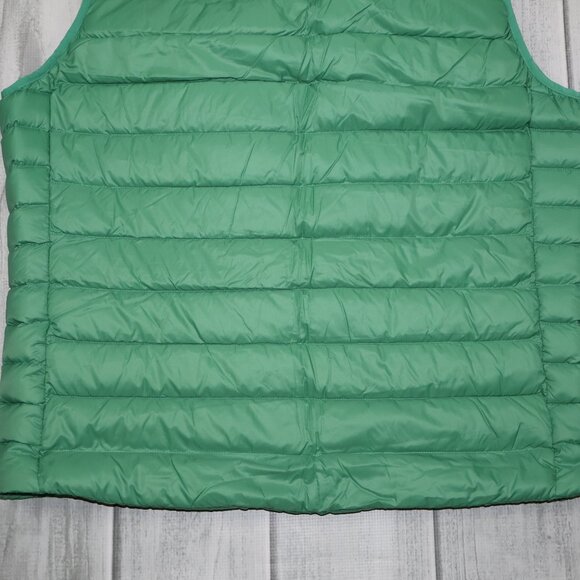 NEW Patagonia Down Sweater Vest - Men's - Picture 8 of 8